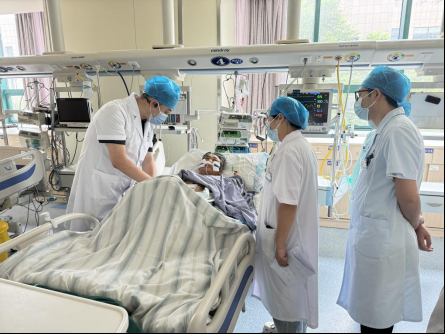 【医院动态】重症医学科：提升医疗水平，推动学科发展