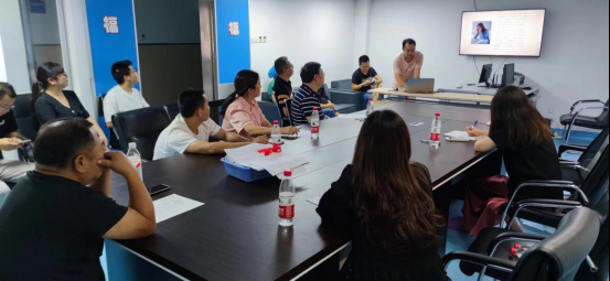 【医院动态】手术麻醉科：开展舒适化医疗病例演讲比赛