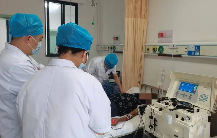 【医院动态】枣阳市一医院成功开展首例血小板分离单采术