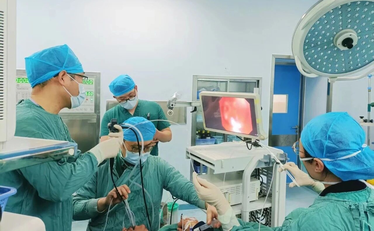 【技术推广】双管齐下畅呼吸 介入神技解危情